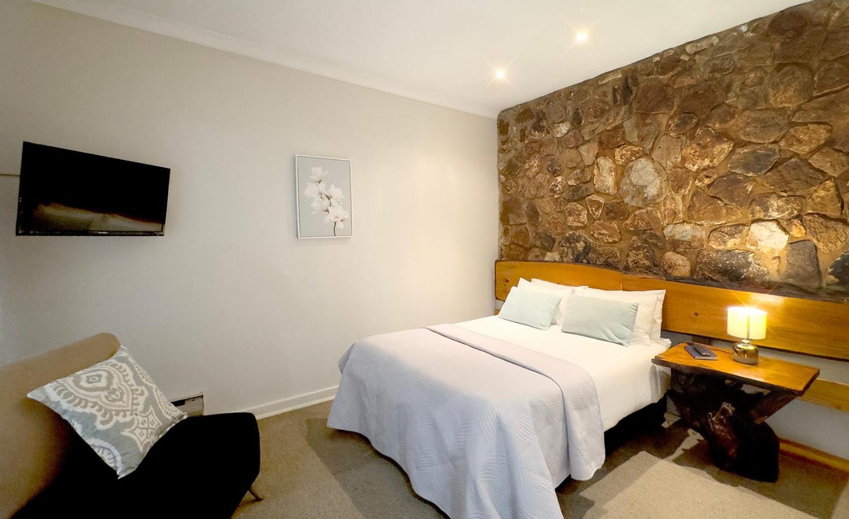 And Guest house *